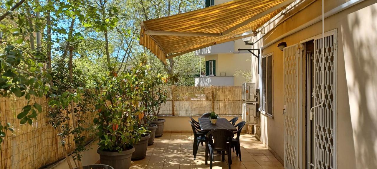 Terrazza Di San Paolo Apartment Рим Екстериор снимка